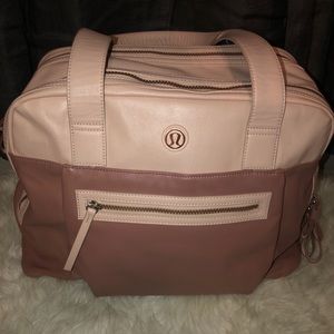 Lululemon sweat and go bag